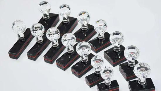 公章被搶、被盜怎么辦？來看有關“公章”那些事